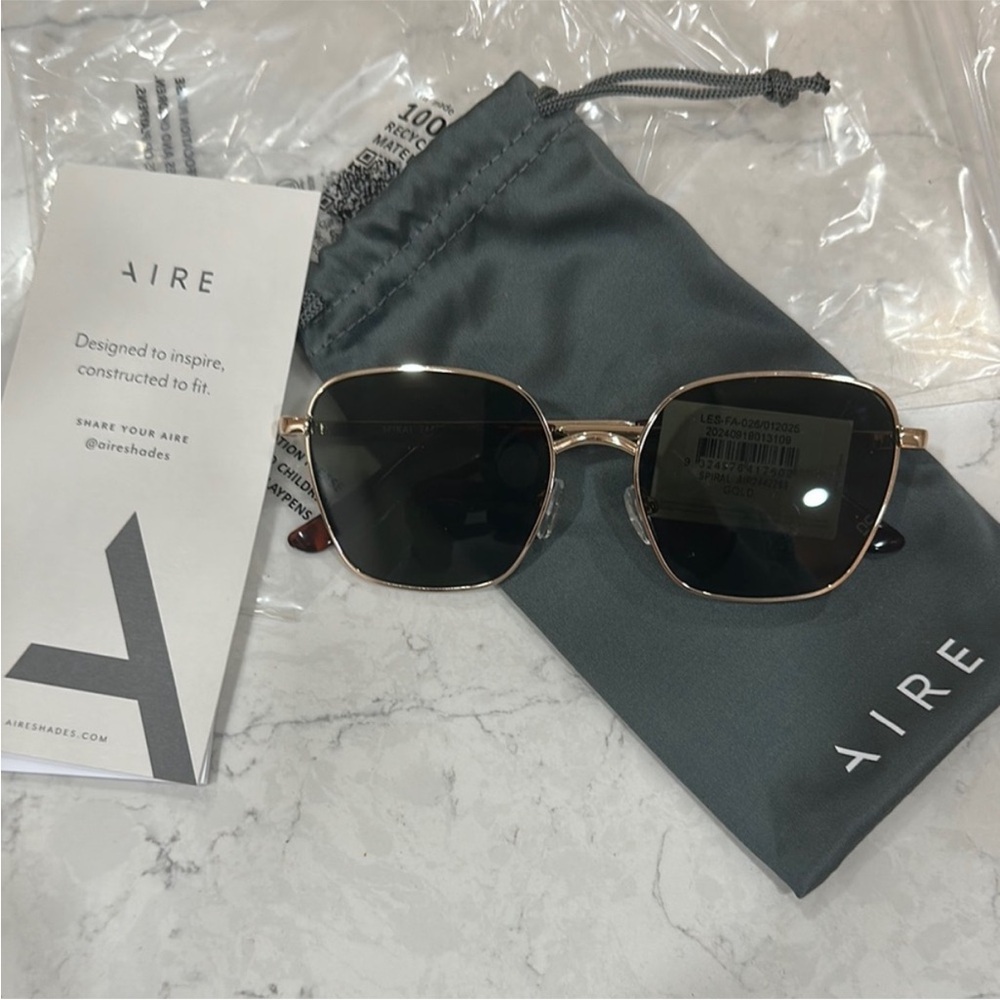 AIRE Black Sunglasses